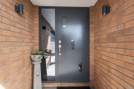 Photo of property in 9 Huetu Place, Bell Block, New Plymouth, 4312