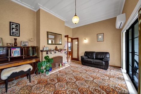 Photo of property in 242 Turuturu Road, Hawera, 4674