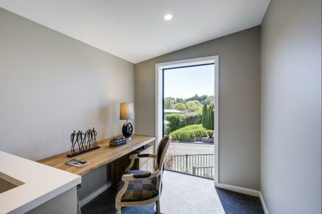 Photo of property in 26a Lucknow Road, Havelock North, 4130