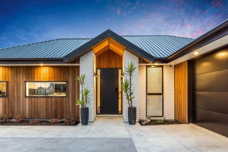 Photo of property in 4 Kinnerton Lane, Casebrook, Christchurch, 8051