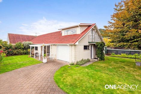 Photo of property in 41 Belvedere Avenue, Waikanae, 5036