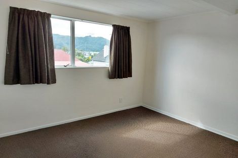 Photo of property in 732f1- Fergusson Drive, Elderslea, Upper Hutt, 5018
