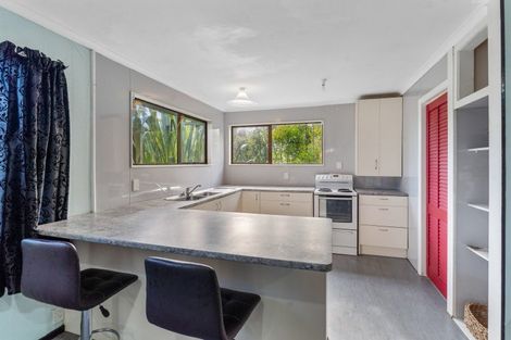 Photo of property in 215 Rangiuru Road, Otaki, 5512