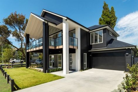 Photo of property in 76 Edgecumbe Road, Tauranga, 3110