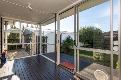 Photo of property in 20 Four Elms Place, Parklands, Christchurch, 8083