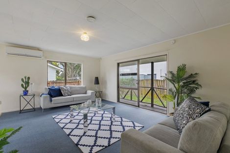 Photo of property in 2/25 Margaret Road, Papatoetoe, Auckland, 2025