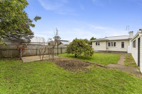 Photo of property in 5 Graham Street, Levin, 5510