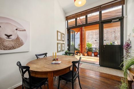 Photo of property in Courtenay Mews Apartments, 14u7 Alpha Street, Te Aro, Wellington, 6011