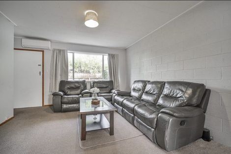 Photo of property in 8a/2 Christie Crescent, Havelock North, 4130