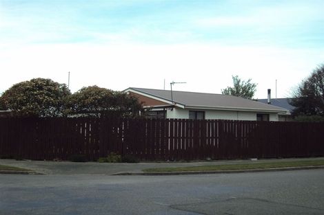 Photo of property in 122 Effingham Street, North New Brighton, Christchurch, 8083