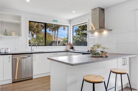 Photo of property in 355 Pine Avenue, South New Brighton, Christchurch, 8062