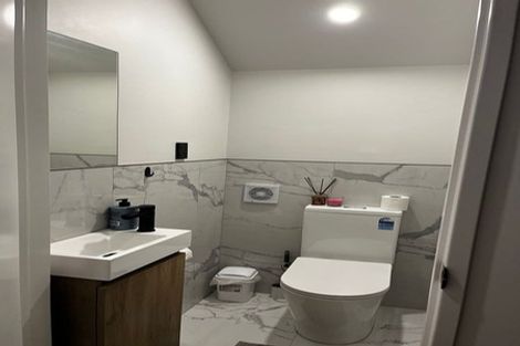 Photo of property in 701 Massey Road, Mangere, Auckland, 2022