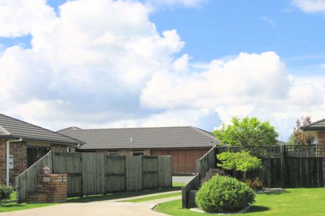 Photo of property in 11 Hulme Place, Owhata, Rotorua, 3010