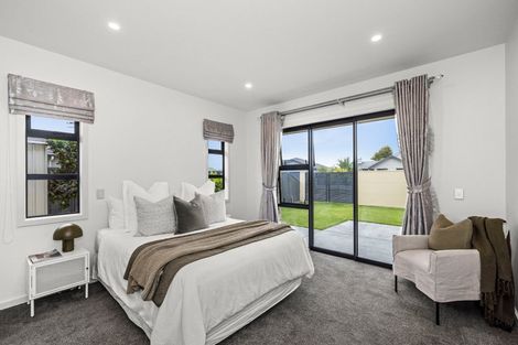 Photo of property in 7 Rotoiti Way, Poraiti, Napier, 4112