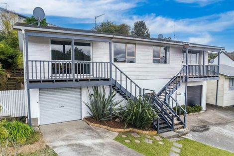 Photo of property in 7 Halyard Place, Whitby, Porirua, 5024