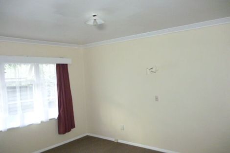Photo of property in 62f2- Gibbons Street, Ebdentown, Upper Hutt, 5018