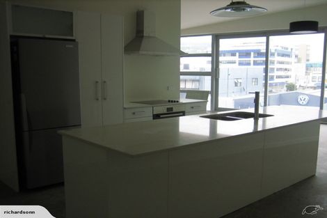 Photo of property in 25u1 Home Street, Mount Victoria, Wellington, 6011