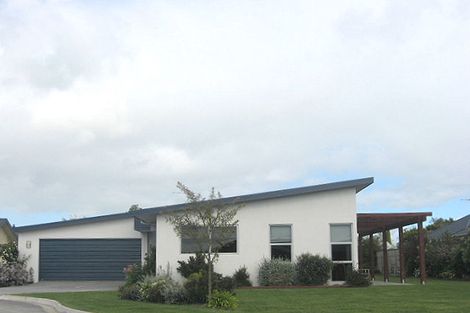 Photo of property in 23 Hilton Place, Blenheim, 7201