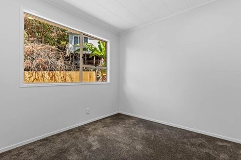 Photo of property in 80 Awaruku Road, Torbay, Auckland, 0630