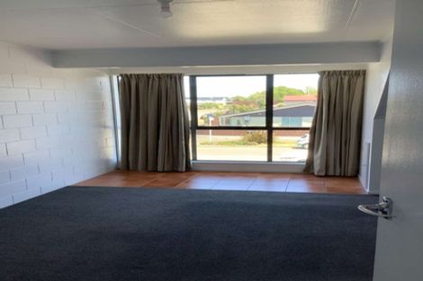 Photo of property in 2/86 Picton Avenue, Riccarton, Christchurch, 8011