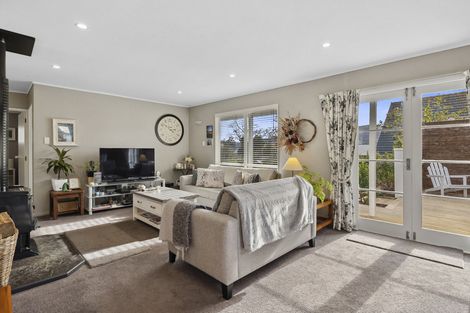 Photo of property in 23 Greenacres Street, Macandrew Bay, Dunedin, 9014
