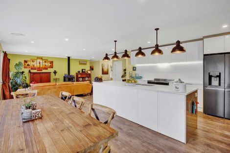 Photo of property in 2 Te Ara Karoiroa Road, 4374