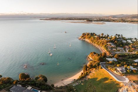 Photo of property in 4 Fairburn Place, Kaiteriteri, 7197