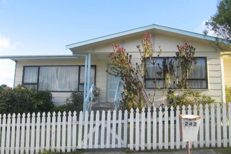 Photo of property in 242 Mitchell Street, Brooklyn, Wellington, 6021