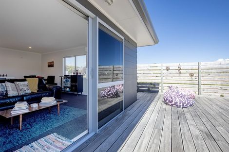 Photo of property in 15 Wai Matangi Place, Motuoapa, 3382