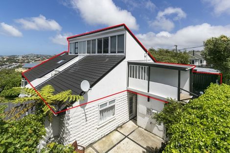 Photo of property in 73 Orangi Kaupapa Road, Northland, Wellington, 6012