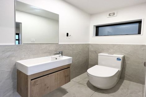 Photo of property in 15 Tahingamanu Road, Hobsonville, Auckland, 0616