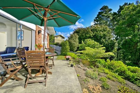 Photo of property in 2/239 Glamorgan Drive, Torbay, Auckland, 0630