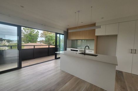 Photo of property in 15 Tiraumea Drive, Pakuranga, Auckland, 2010