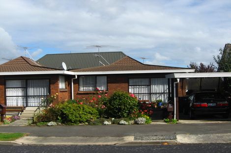 Photo of property in 16 Irvine Street, Mosgiel, 9024