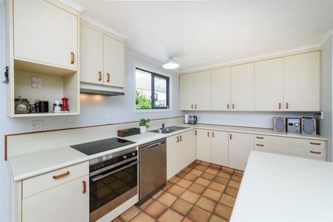 Photo of property in 58 Skerman Street, Marton, 4710