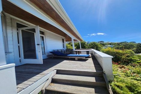 Photo of property in 28 Apuka Street, Brooklyn, Wellington, 6021