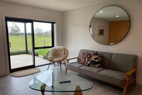 Photo of property in 37 Peake Road, Cambridge, Hamilton, 3283