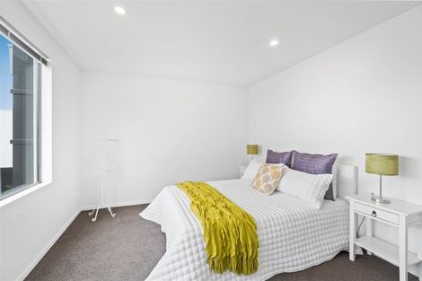 Photo of property in 2/670 Ferry Road, Woolston, Christchurch, 8023