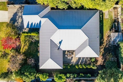 Photo of property in 30 De Castro Drive, Blenheim, 7201