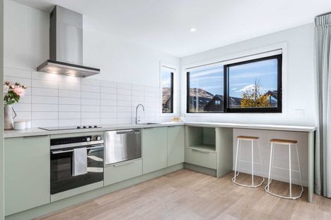 Photo of property in 39 Jack Hanley Drive, Jacks Point, Queenstown, 9371
