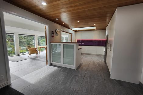 Photo of property in 183 South Karori Road, Karori, Wellington, 6012