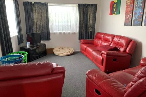 Photo of property in 18 Addington Avenue, Manurewa, Auckland, 2102