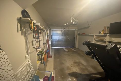 Photo of property in 8a Wyatt Place, Russley, Christchurch, 8042