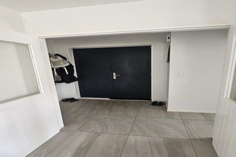 Photo of property in 15 Cressy Place, Darfield, 7510