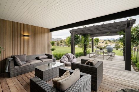 Photo of property in 4 Hidden Hills Drive, Wanaka, 9305