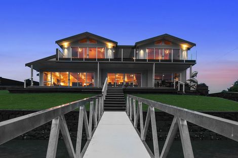 Photo of property in 7 Leeward Drive, Whitianga, 3510