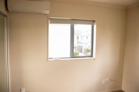 Photo of property in 10 Tribute Loop, Takanini, 2112