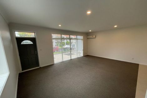 Photo of property in 1/44 Carlos Drive, Flat Bush, Auckland, 2016