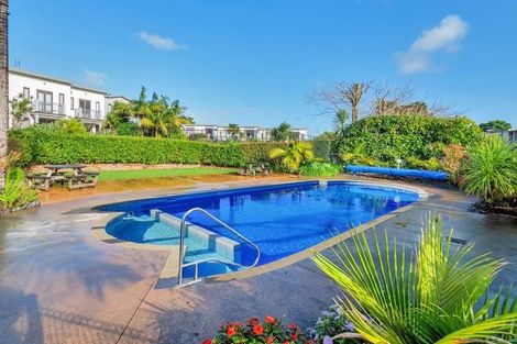 Photo of property in The Grange, 86/92 Bush Road, Albany, Auckland, 0632