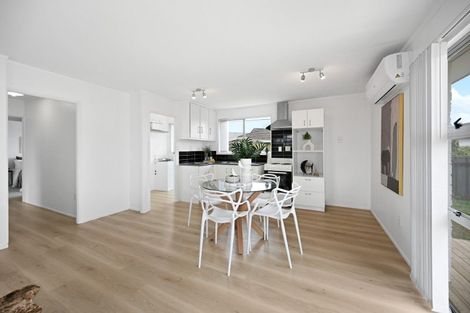 Photo of property in 7 Bradley Place, Nawton, Hamilton, 3200
